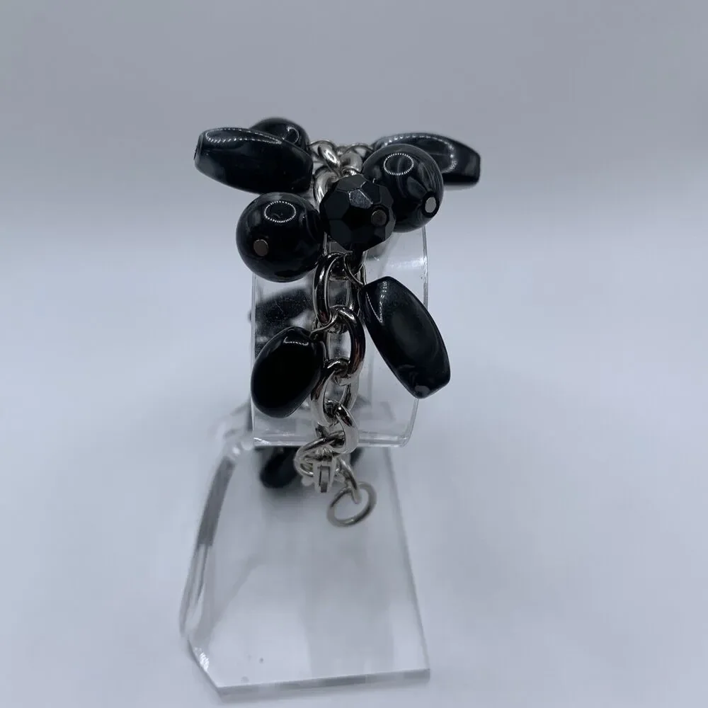 Vintage AVENUE Womens Silver Tone Black Gray Bead Bracelet Quartz Watch A56